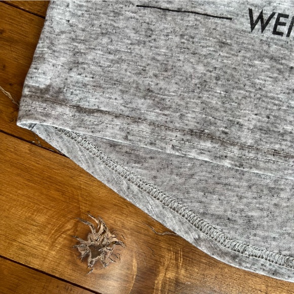 ✨3/15$ Disney Tee, Alice in Wonderland T-shirt - Picture 3 of 5